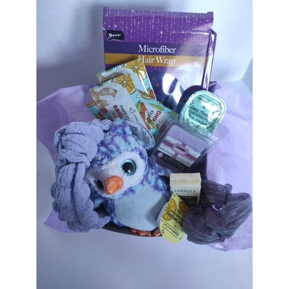 Beauty Self-Care Gift Box Set W/  Hair Wrap Face Masks  Cleansing Pads & Headban - Picture 4 of 8